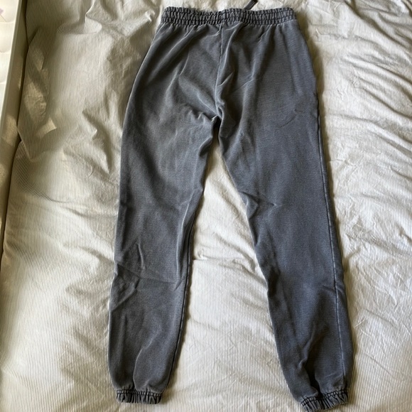 Talentless grey sweatpants - Picture 2 of 8